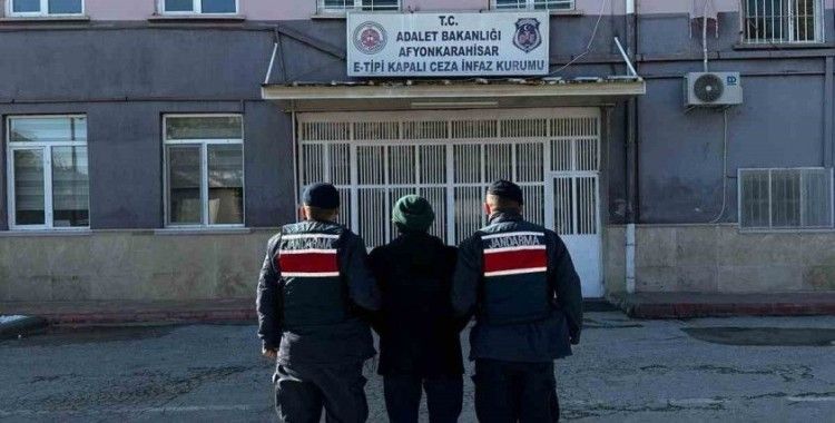 Afyonkarahisar’da kaçak şahıs yakalandı
