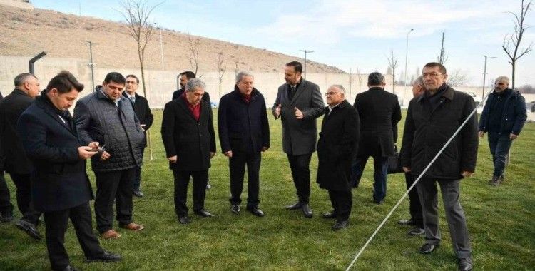 Protokolden Kayseri Yeşilay Uyuşturucuyla Mücadele Rehabilitasyon Merkezi’ni ziyaret etti
