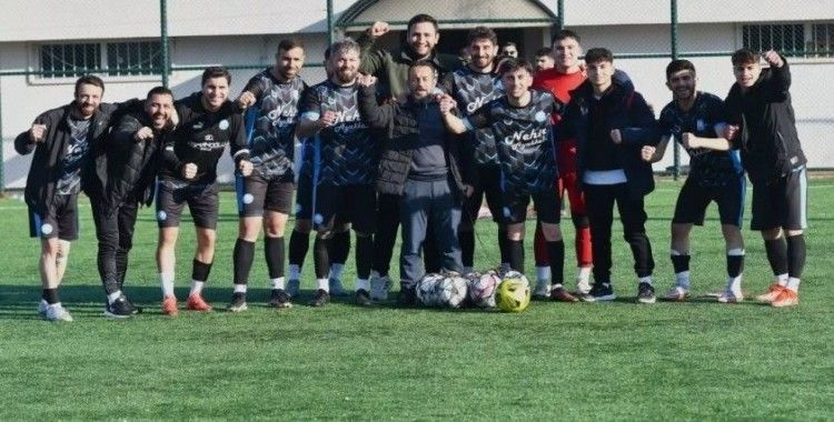 İmam Hatipliler Gençlikspor puan farkını açıyor
