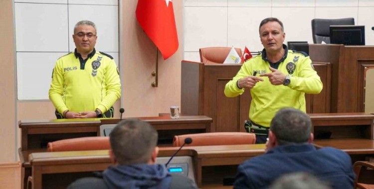 Tepebaşı personeline fermuar sistemi anlatıldı
