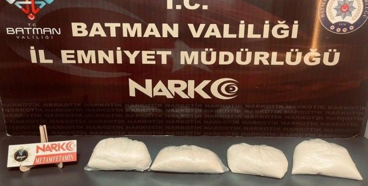 Batman'da kamyonda ele geçirilen uyuşturucuya 2 tutuklama