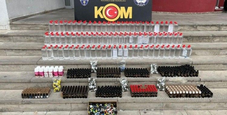 Adana'da 300 litre kaçak etil alkol ele geçirildi
