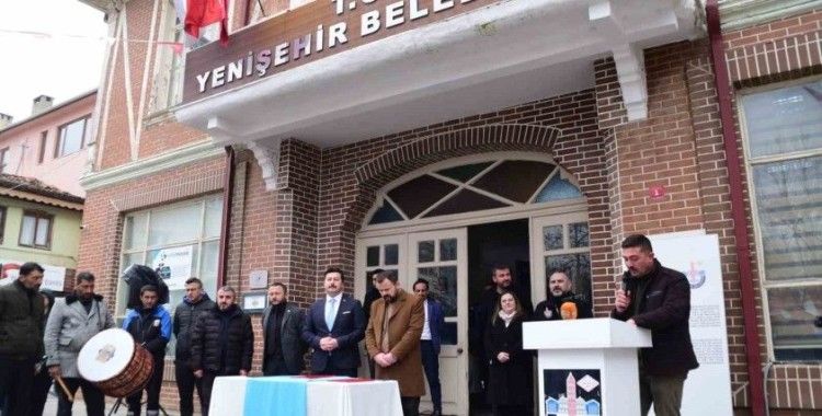 Başkan Özel işçinin yüzünü rekor ücretle güldürdü
