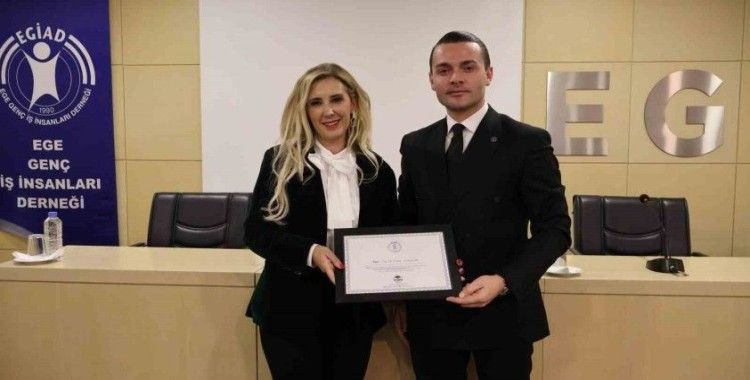 EGİAD’dan küresel ekonomi ve siyaset semineri
