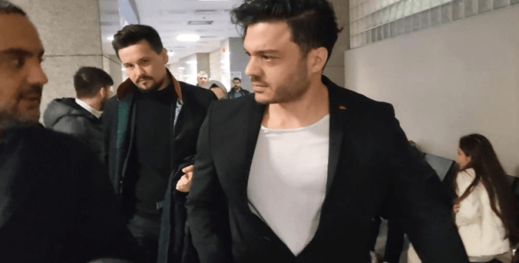 Şarkıcı İlyas Yalçıntaş'a 'hakaret' suçundan 3 bin 750 lira adli para cezası