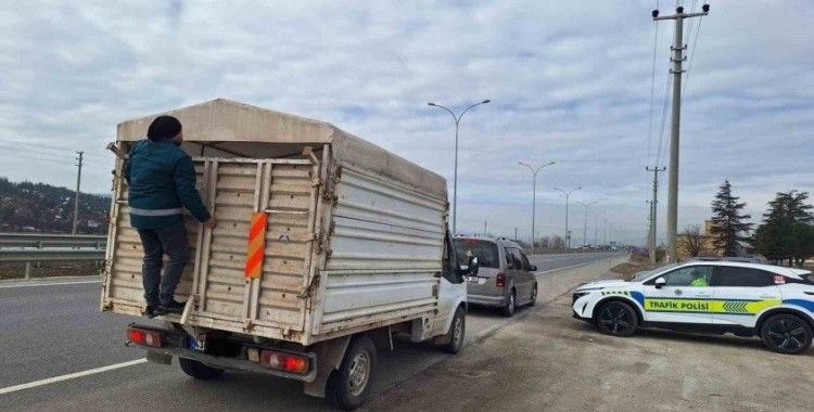 Kütahya’da hayvan hareketleri yol kontrolleri
