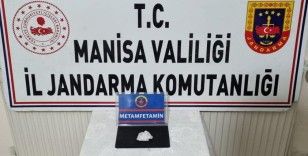 Manisa’da uyuşturucu satıcılarına jandarma darbesi