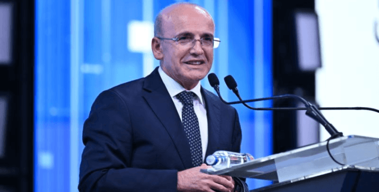 Bakan Şimşek: Enflasyondaki istikrarlı düşüşün devam etmesini bekliyoruz