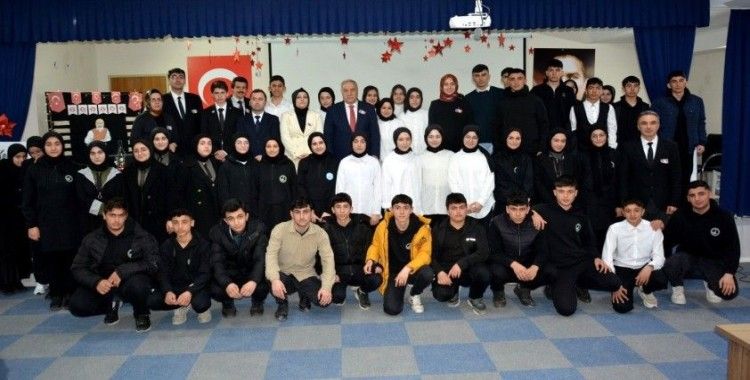 Tercan’da İstiklal Marşının Kabulü ve Mehmet Akif Ersoy’u anma programı düzenlendi
