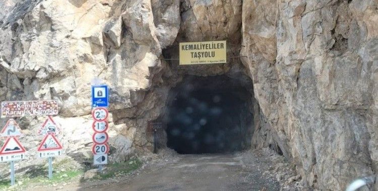 Vali Aydoğdu: "Taş yolunda suyun tahliye edilme işlemleri devam etmektedir"
