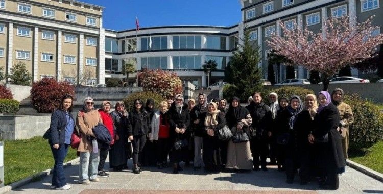 Sakarya Büyükşehir’in özel çocukları aileleriyle birlikte panelde buluştu
