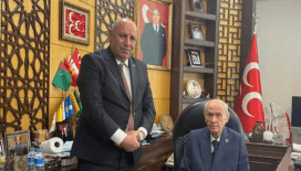 Diyarbakır MHP İl Başkanı Miktat Arslan, Devlet Bahçeli'yi makamında ziyaret etti