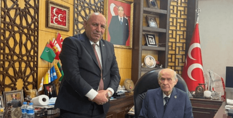 Diyarbakır MHP İl Başkanı Miktat Arslan, Devlet Bahçeli'yi makamında ziyaret etti