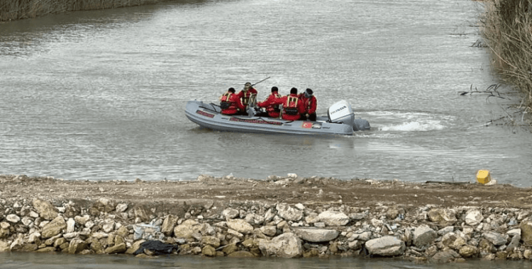 Adana'da kaybolan 7 yaşındaki çocuğu arama çalışmaları sürüyor