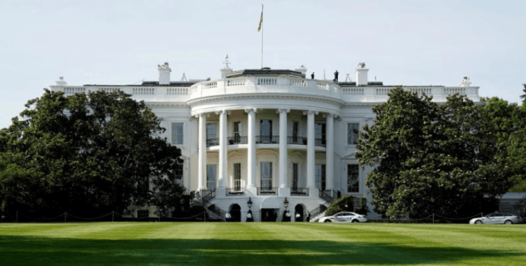 Beyaz Saray'ın, bazı ajansların basın toplantılarına erişimine sınırlama getireceği iddia edildi