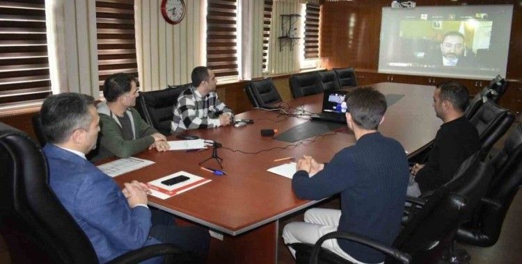 Bayburt’ta ‘Türkiye Geneli Kurum İçi İletişimin Arttırılması ve Bilgilendirme Toplantısı’ yapıldı
