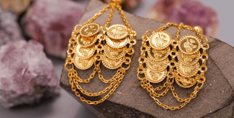 Ticaret savaşı endişeleri altını rekor seviyeye taşıdı