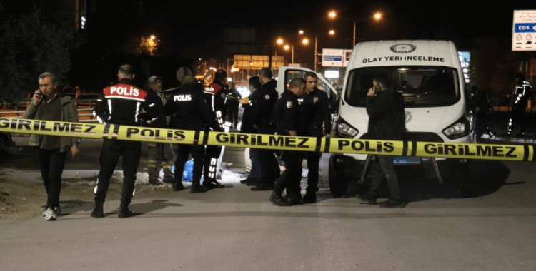 Vicdansızlığın böylesi: Yeni doğmuş bebek, poşet içerisinde çöp konteynerine atılmış halde bulundu