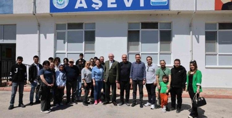 Başkan Kazım Kurt’tan aşevi ziyareti: "Zor zamanlarda dayanışma en büyük gücümüz"
