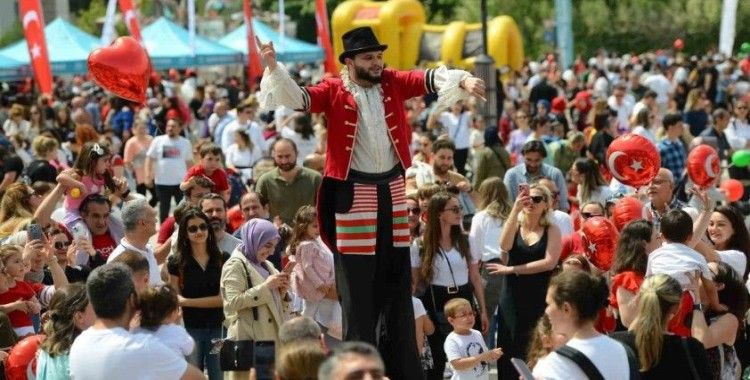 Nilüfer’de 23 Nisan Çocuk Bayramı’na renkli kutlama
