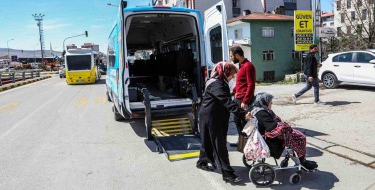 Van Büyükşehir Belediyesinden engellilere ulaşım desteği
