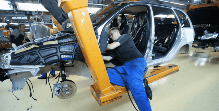 Rekabet Kurumu onayladı: Koç Holding, dev otomotiv grubunu bünyesine kattı