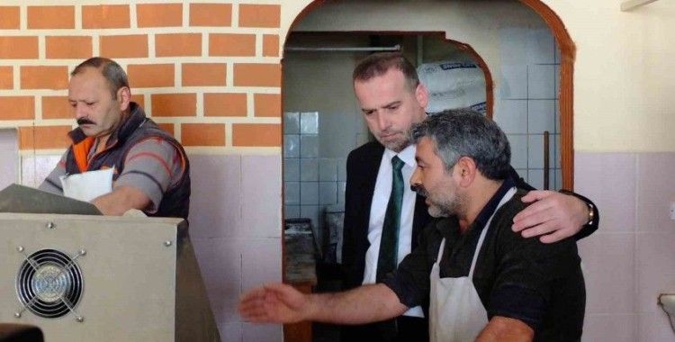 Karademir: "Gündüzbey meydanı bir an önce yapılmalı, üretici yalnız bırakılmamalı"
