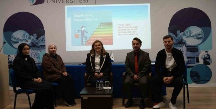 Aygün öğrencilere halkla ilişkileri anlattı
