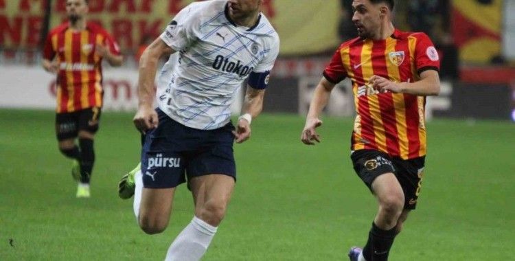 Fenerbahçe ile Kayserispor 48. randevuda
