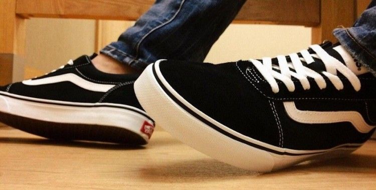 Ünlü ayakkabı markalarında domuz derisi çıktı: Bakanlıktan milyonluk ceza