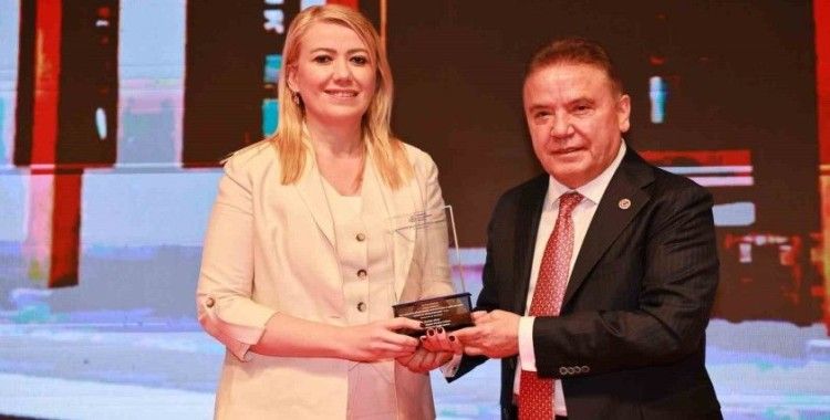 Akdeniz Belediyeler Birliği’nden Merkezefendi’ye iki ödül
