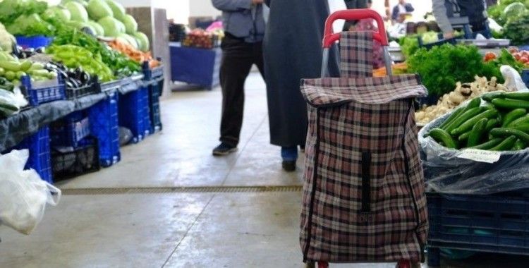 Tüketici güven endeksi Nisan ayında 83,9 oldu
