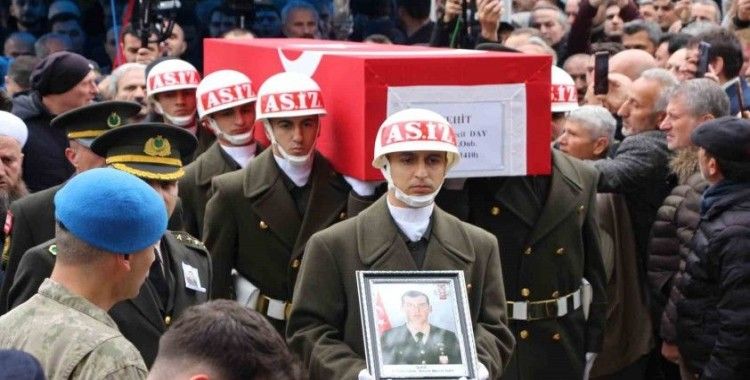 Kuzey Irak’ta Dron saldırısı sonrası şehit olan Uzman Onbaşı Berat Mecit Day’a son görev
