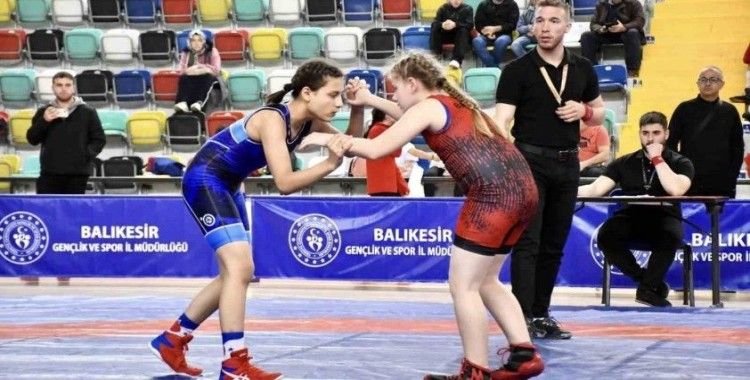 Balıkesir’de çocuklar 23 Nisan’ı spor ile kutlandı
