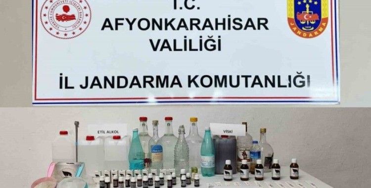 Sahte alkol üretip satan şahsı jandarma yakaladı
