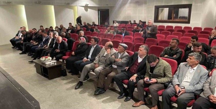 Malazgirt’te ‘Köylere Hizmet Götürme Birliği Encümen Seçimi’ yapıldı
