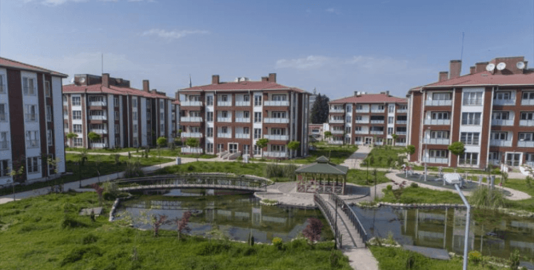 Bakan Kurum: Yıl sonuna kadar 81 ili kapsayan yeni sosyal konut kampanyası yapacağız