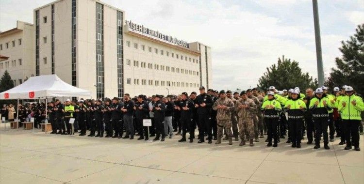 Vefat eden polis memuru son yolculuğuna uğurlandı
