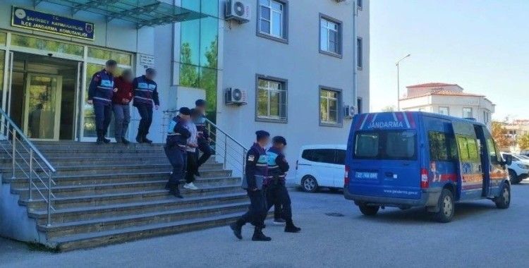 Gaziantep’te 632 adet uyuşturucu hap ele geçirildi: 3 şahıs tutuklandı
