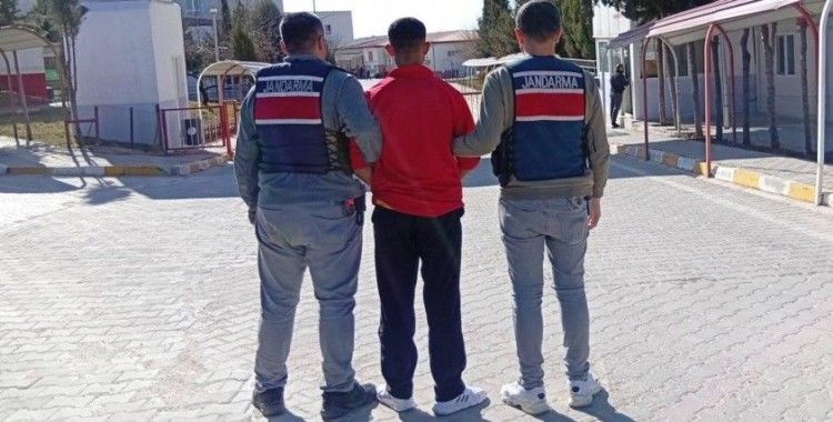Kesinleşmiş 11 yıl cezayla aranan uyuşturucu taciri yakalandı
