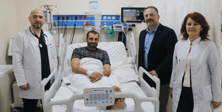 Halı sahada kalbi durdu, 12 gün sonra hastanede uyandı