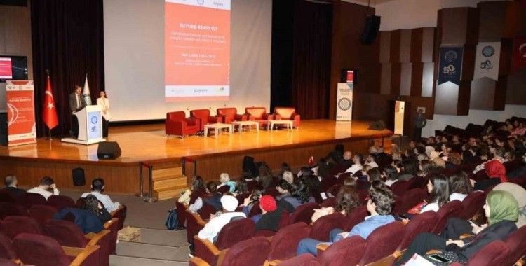 Yabancı Diller MYO’dan dil eğitimini teşvik edecek program
