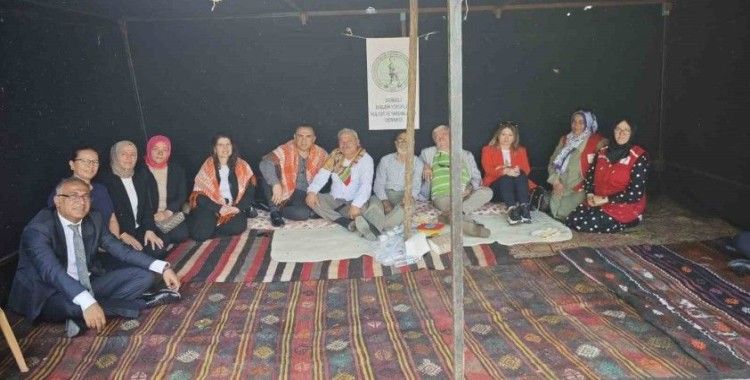 Kıl çadırda yılsonu etkinliği
