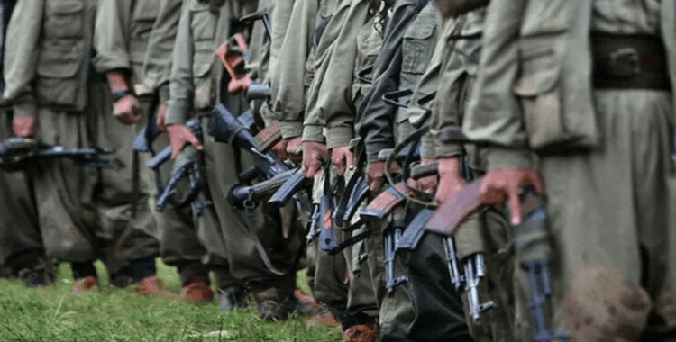Terör örgütü PKK kendini feshetti