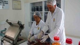 Tarsus’ta meyve ve sebze paketleme tesisi hizmete girdi
