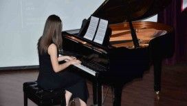 Manisa Güzel Sanatlar Lisesi’nden muhteşem piyano resitali
