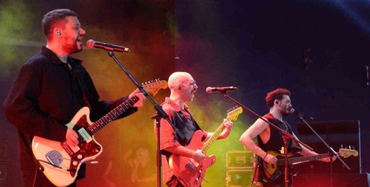 Adamlar söyledi, İzmir Ekonomi coştu
