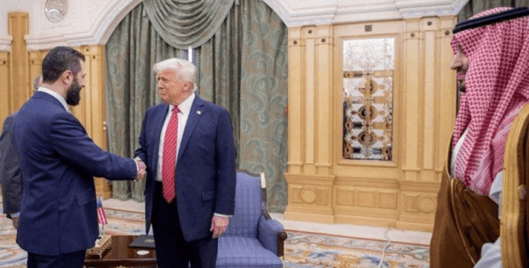 Trump, Şara ile bir araya geldi: "Normalleşme bu görüşmeyle başladı"