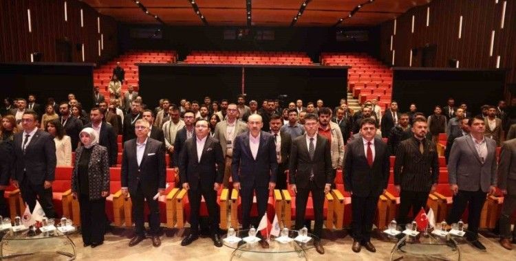 Başkan Gülsoy: "Dijital değişim ve dönüşümün etkilemediği hiçbir nokta kalmadı"
