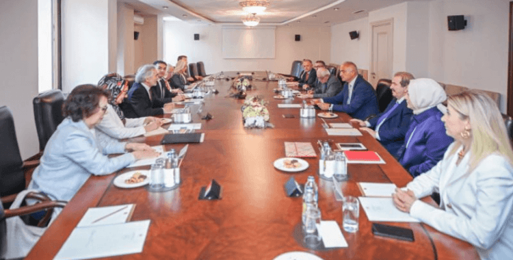 Bakan Ersoy, Cumhurbaşkanlığı Kültür ve Sanat Politikaları Kurulu üyeleriyle görüştü